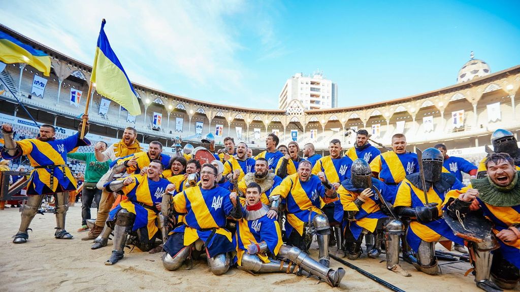 Meet the Ukraine Historical Medieval Battle Team! They are actually raising funds to fly to Rome for the World Championship. 
.
Click the link here bellow to support them and learn more on this fascinating spot!!
.
makeachamp.com/vozniukvaleriy…