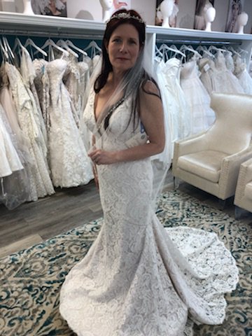 thepersnicketyb's tweet photo. Denise's Gown of the Week: JEWELS!!! <3 <3 <3 
She is a beautiful lace @Paloma_Blanca Gown! She has simple beading that decorates the bust-line and and the waist. Come Book an Appointment with us to try her on! #palomablance #jewels #gownoftheweek #denisesgownoftheweek #wedding https://t.co/wUa7TFHOaD