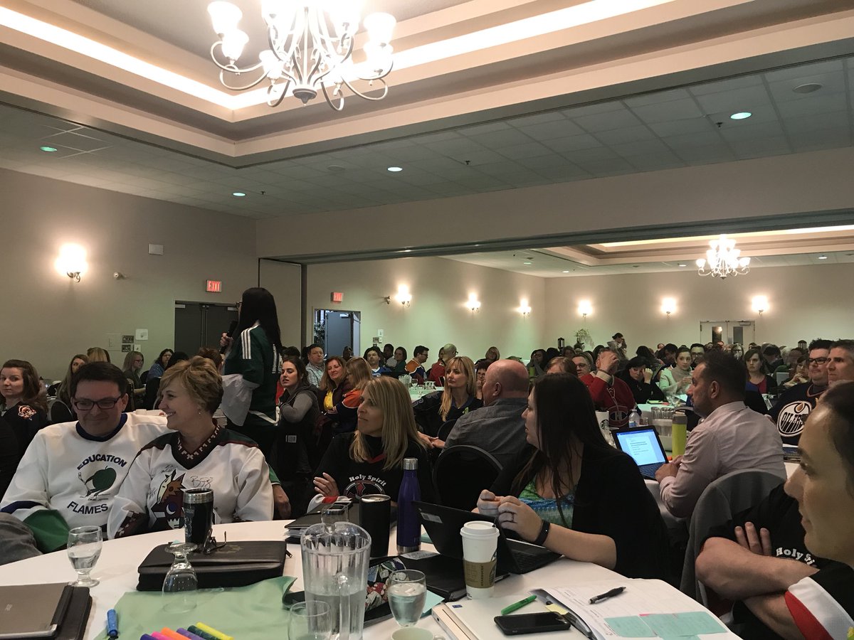 SimonBreakspear's tweet image. @TLGuimond sharing an example of a grade 1 #learningsprint from her school #ATAagile