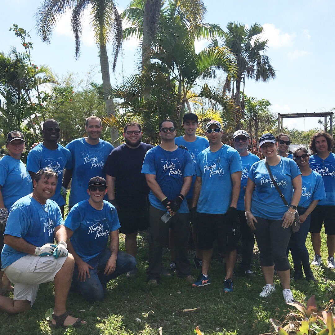 BoatsGroup's tweet photo. At Boats Group, we see volunteering as a fantastic way to give back to our community. 

This week, more than 10 team members braved hot temperatures to help with gardening at Zoo Miami! #FloridaFuerte #BoatsGroup @zoomiami https://t.co/uyQ3m0w4vR