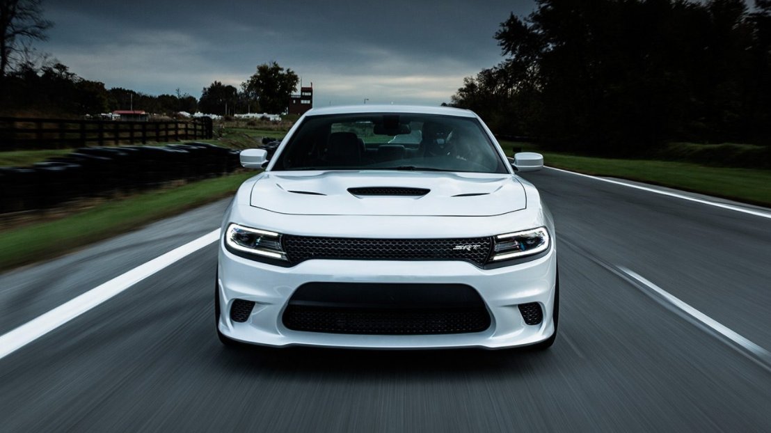 Moritz Chrysler Jeep tweet media