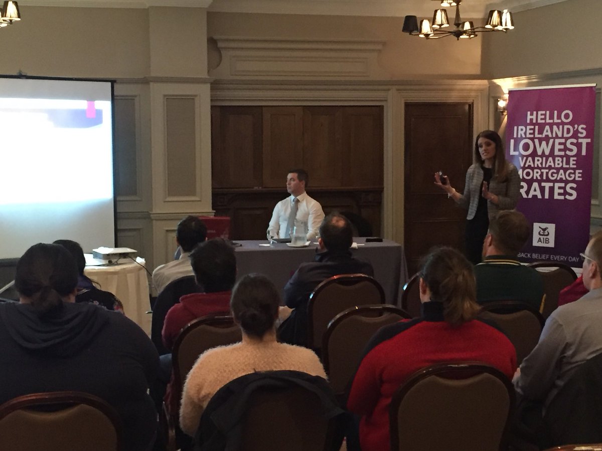 JohnSkerritt's tweet image. @Martinasheehan5 from @AIBIreland talking to a group from @MacranaFeirme about getting mortgage ready @TempleGateHotel  #BackingDoing