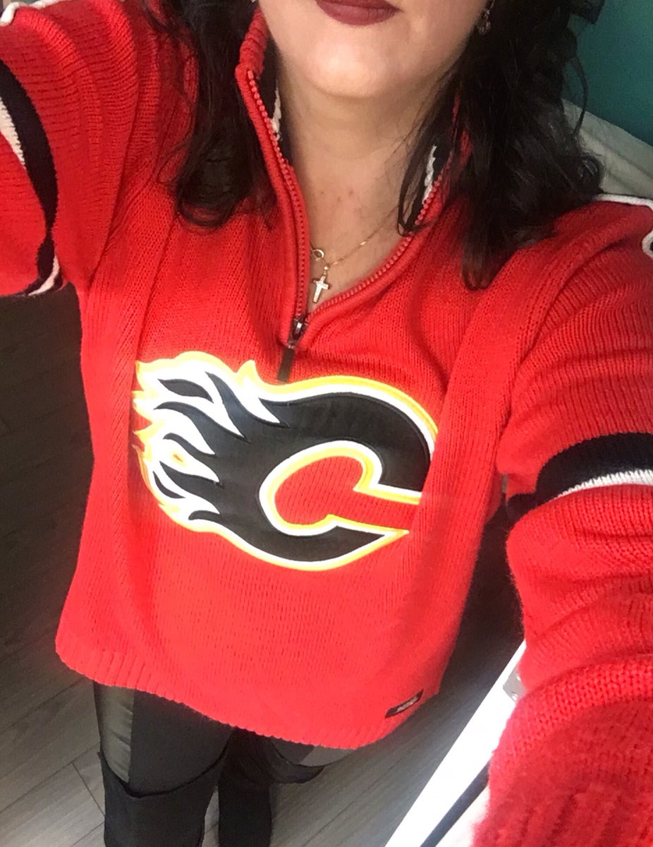 InfinityE2014's tweet photo. On the second anniversary of my Mother's passing, there is still room in this broken heart to pay tribute to all those affected by this terrible tragedy. #humboltstrong #humboldt broncos #JerseyForHumboldt #BurlON https://t.co/3ECU5YQGAE