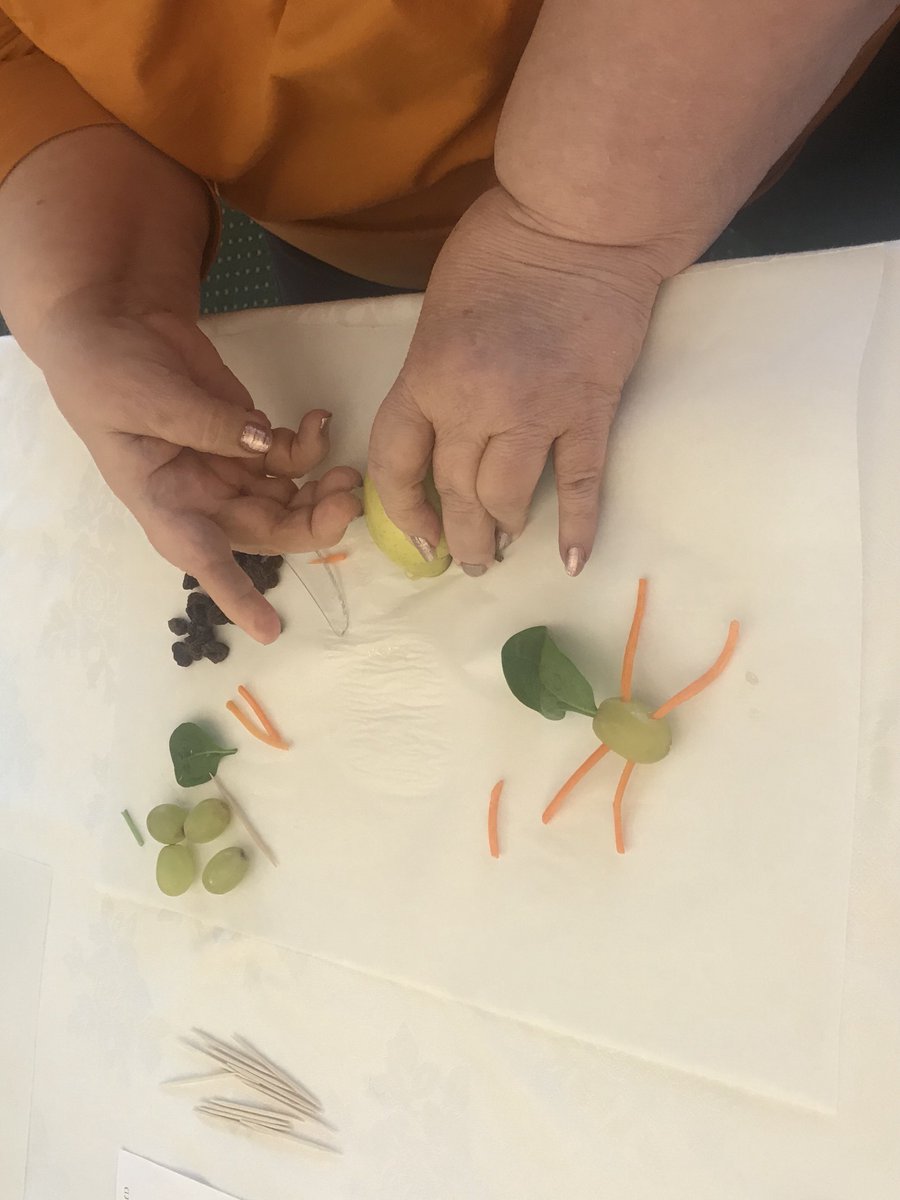 BridgePointeHC's tweet photo. We created the life cycle of a frog in Cooking Class! https://t.co/VuVc9ctRvo