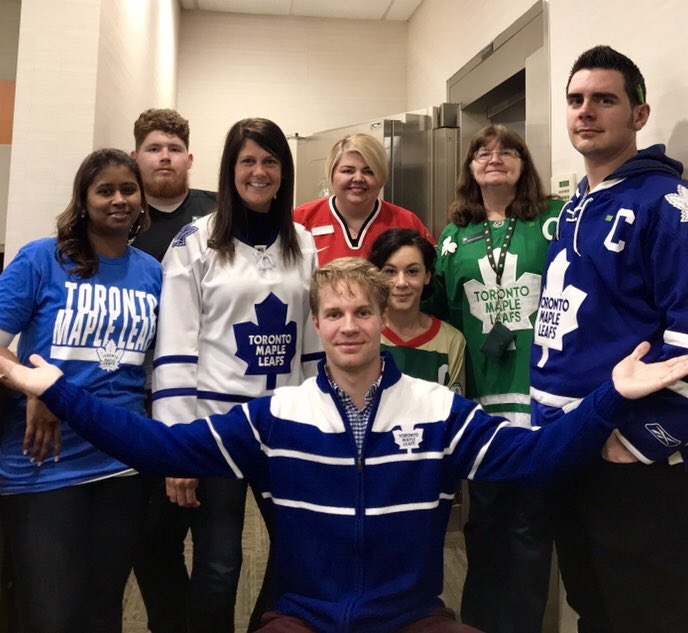 Branch 342 showing our support for those affected by the tragedy in Humboldt #HumboldtBroncos #JerseyDay #HumboldtStrong 💚💛 <a href="/TD_MSnow/">Michelle</a> @AIacobelli_TD
