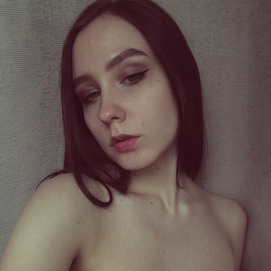 ivanooovvva's tweet photo. из сучки в милашку за 2 дня https://t.co/is4yb2oEqo