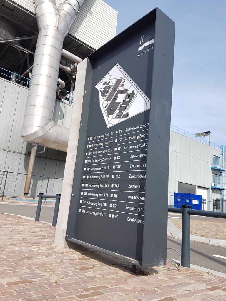 Best Image Signing verzorgd de bewegwijzering Strijp-T iov Goevaers &amp; znn. Dank!! file:///var/mobile/Library/Mail/ExchangeActiveSync394692FA-A77F-4274-A829-C14EA067838E/70FB9178-576E-4CAA-A08E-F68D57BFD01E.mbox/Attachments/30690/5/20180408_155233_resized_1.jpg