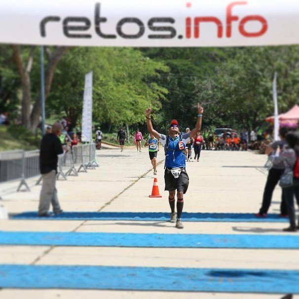 BasultoLuis's tweet photo. Emociones infinitas y aprendizajes que deja el Running.
#TBT de esas más de 5 horas en el @cerrohotelmaracay
_
_
🏆
#BasultoRun
#CorreCoñoCorre
#PatayCorazon
🏃🏽🏅
#CerroHotelMaracay #trail #trailrunner #trailrunning #run #montaña #soymontaña #mountains #maracay #aragua #ve… https://t.co/OPlpGW6qn1