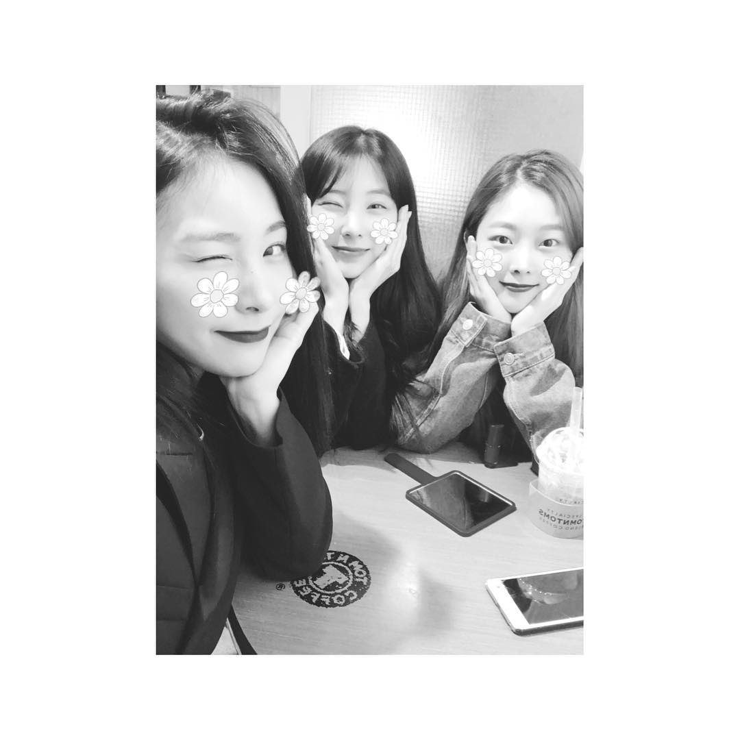 breakofday_sh's tweet photo. 으누랑 ƪ(˘⌣˘)ʃ #이수현 https://t.co/wwR9rXMqEw