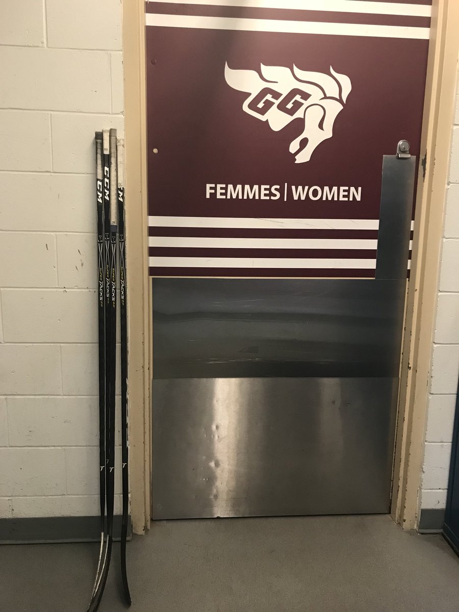 GeeGeesWHOC's tweet photo. #HumboldtStrong #HumboldtBroncos https://t.co/qdDQTeWaIK