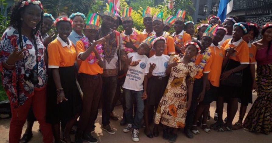 CommitAct's tweet photo. Fundraising at Commit and Act! #sierraleone #commitandact #commitandactsl #fundraising #nonprofit #nonprofitorganization #nonprofitorg #community #striveforchange #change #philanthropy #fundraise #fundraising #give #aid #impact #change #makeadifference https://t.co/84yvtyTk2s