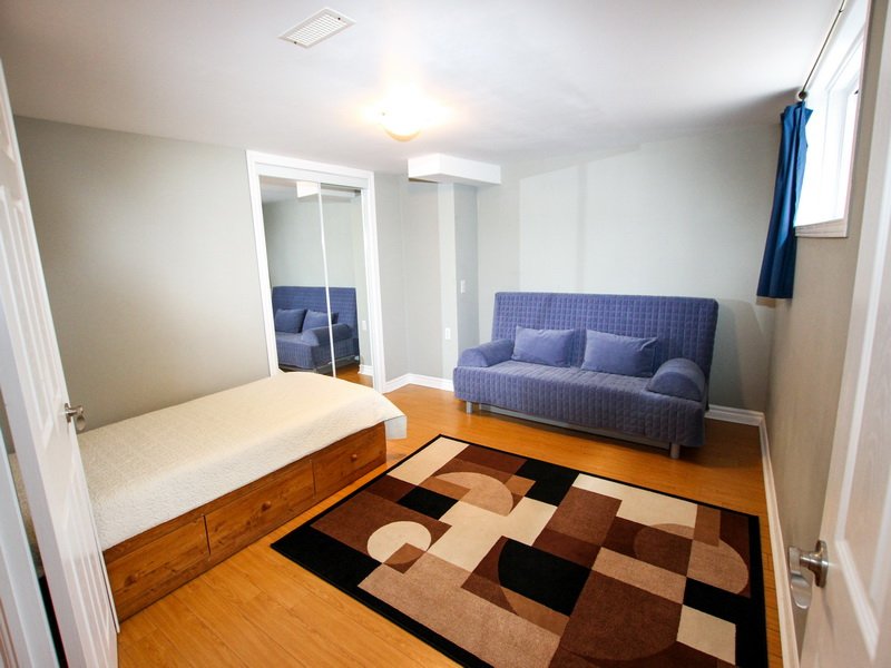 RealTorMarina's tweet photo. 3+2 bedroom bungalow for sale in Toronto, Willowridge-Martingrove-Richview
#RealEstate #HouseForSale #Toronto #Etobicoke #Willowridge #Martingrove #Richview
61 Celestine Dr
Toronto,Ontario M9R3N2
See more:
https://t.co/opqJF5vQWP https://t.co/f2rHCZwYDk