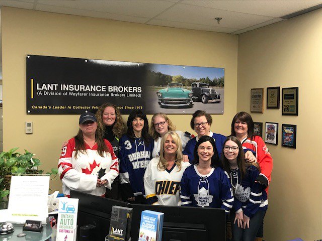 Way_Ins_Group's tweet photo. We're proud to show our love and support for the Humboldt Broncos today on #jerseyday 🏒❤️ #jerseyforhumboldt #humboldtbroncos #humboldtstrong #proud #canadianpride https://t.co/ai8dTIP2Jj