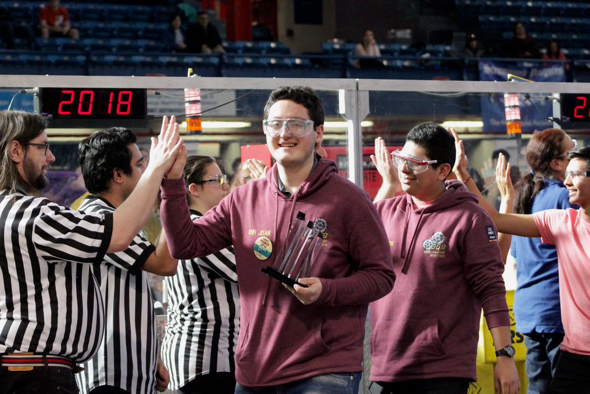 Congrats to teams advancing to #FIRSTChamps!
Chairman's &amp; Regional Winner: @StuyPulseRobots 
Regional Winners: <a href="/RoboTigers1796/">RoboTigers1796</a> and #FRC743
Engineering Inspiration: <a href="/FeMaidens/">FRC Team 2265</a> 
Rookie All Star: <a href="/frc_6988/">frc_aci35</a> 
Wildcards: <a href="/Megalodons333/">The Megalodons</a>, <a href="/FRCTeam369/">FRC Team 369</a> &amp; #FRC6590
bit.ly/2pP6hm1