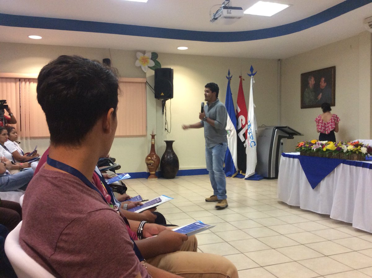 Protagonistas de los Centros Tecnológicos participan en “Foro Departamental de Seguridad en las Redes Sociales e Internet” #AMORANICARAGUA