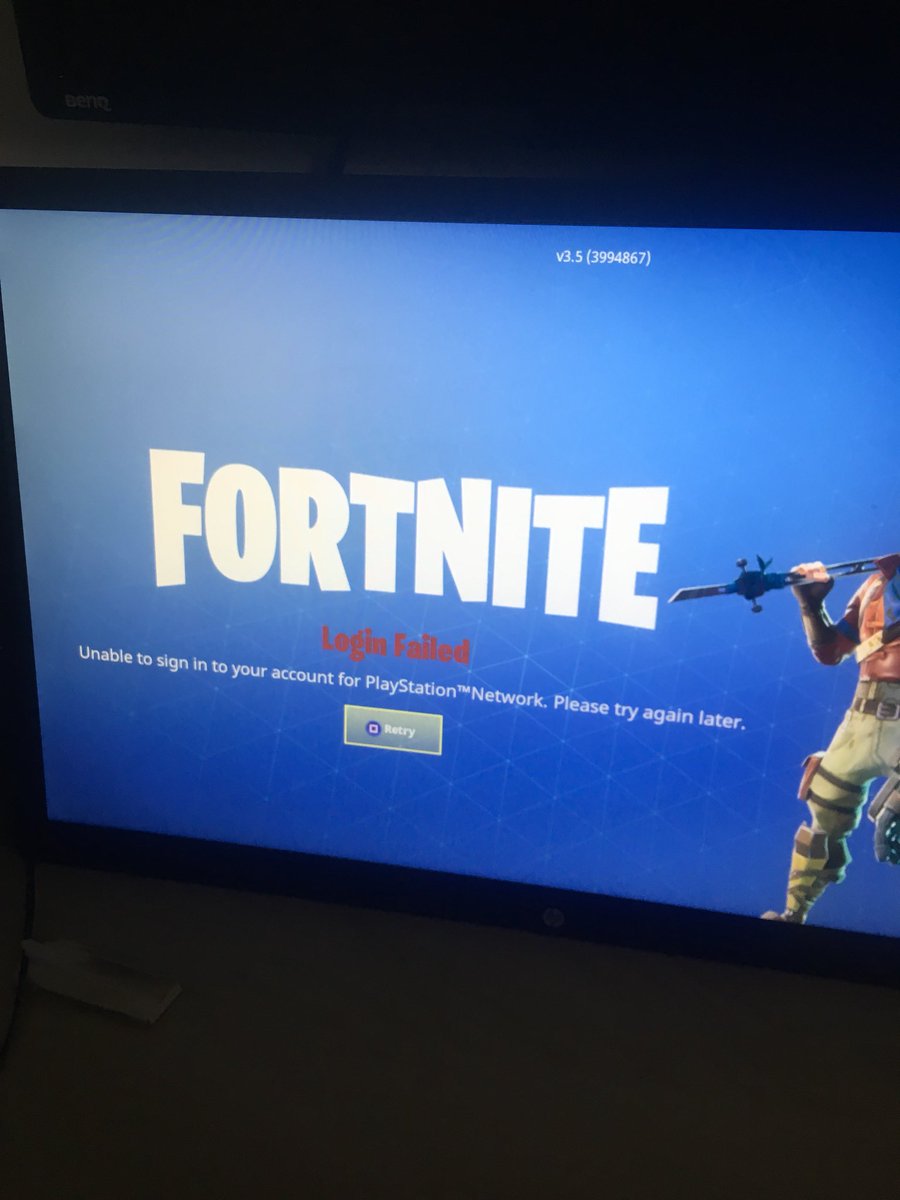 MrGiveAway10's tweet photo. Waited 2 hours to get this.. #fortnite #FortniteBattleRoyal #fortniteserversdown #psnhelp https://t.co/JWOoLcP2J8