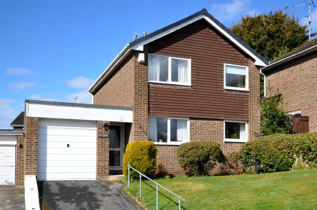 Errington_Smith's tweet photo. NEW TODAY in #CharltonKings #Cheltenham For more details click on the image or call us on 01242 575805 https://t.co/rL5vQsN0Ip