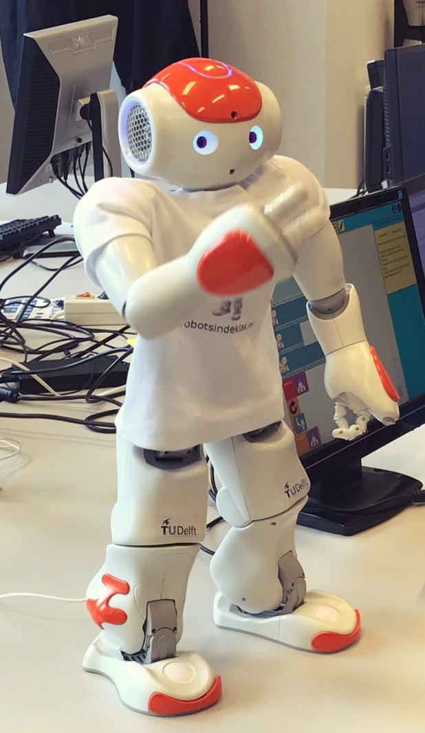 C_Nagtegaal's tweet photo. Volgende maand beginnen in Europa de onderhandelingen over het nieuwe budget voor onderzoek en innovatie. Ik wil dat dit geld vooral naar de excellente instellingen, zoals hier de @TUDelft, gaat. #Innovatie #KoplopersinNederland #topstudenten https://t.co/sLREMKjObb