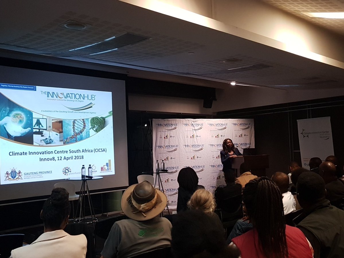 mcleansibanda's tweet photo. #SupportingGreen @InnovHub #innov8 @Murieltwin takes on stage to talk about @CICSouthAfrica and supporting entrepreneurs in #GreenEconomy #energy #water #waste https://t.co/iCZMPWiMUN