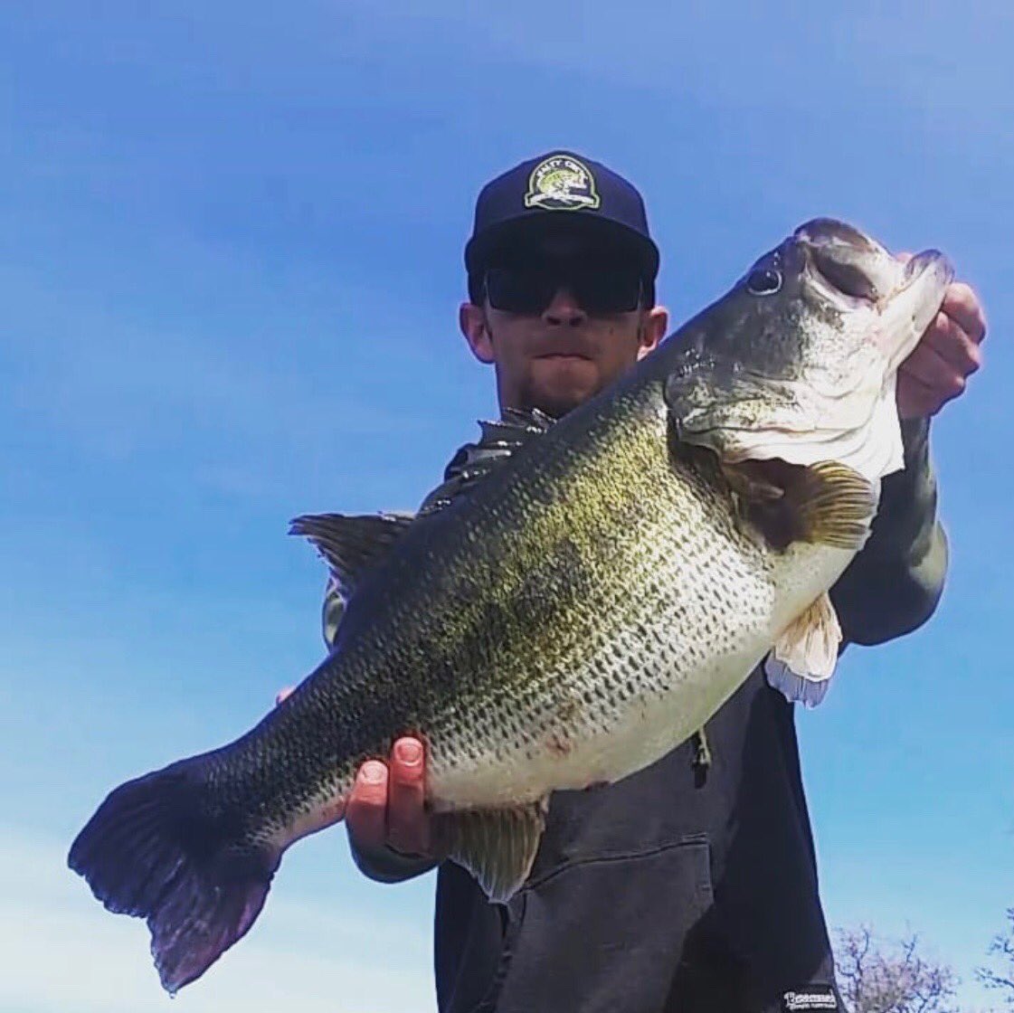 SWBT_UNGD's tweet photo. Fifteen pounds Five ounce - @1_jared_1
#heroorzero #swimbaitunderground https://t.co/sJuCJxTUSy