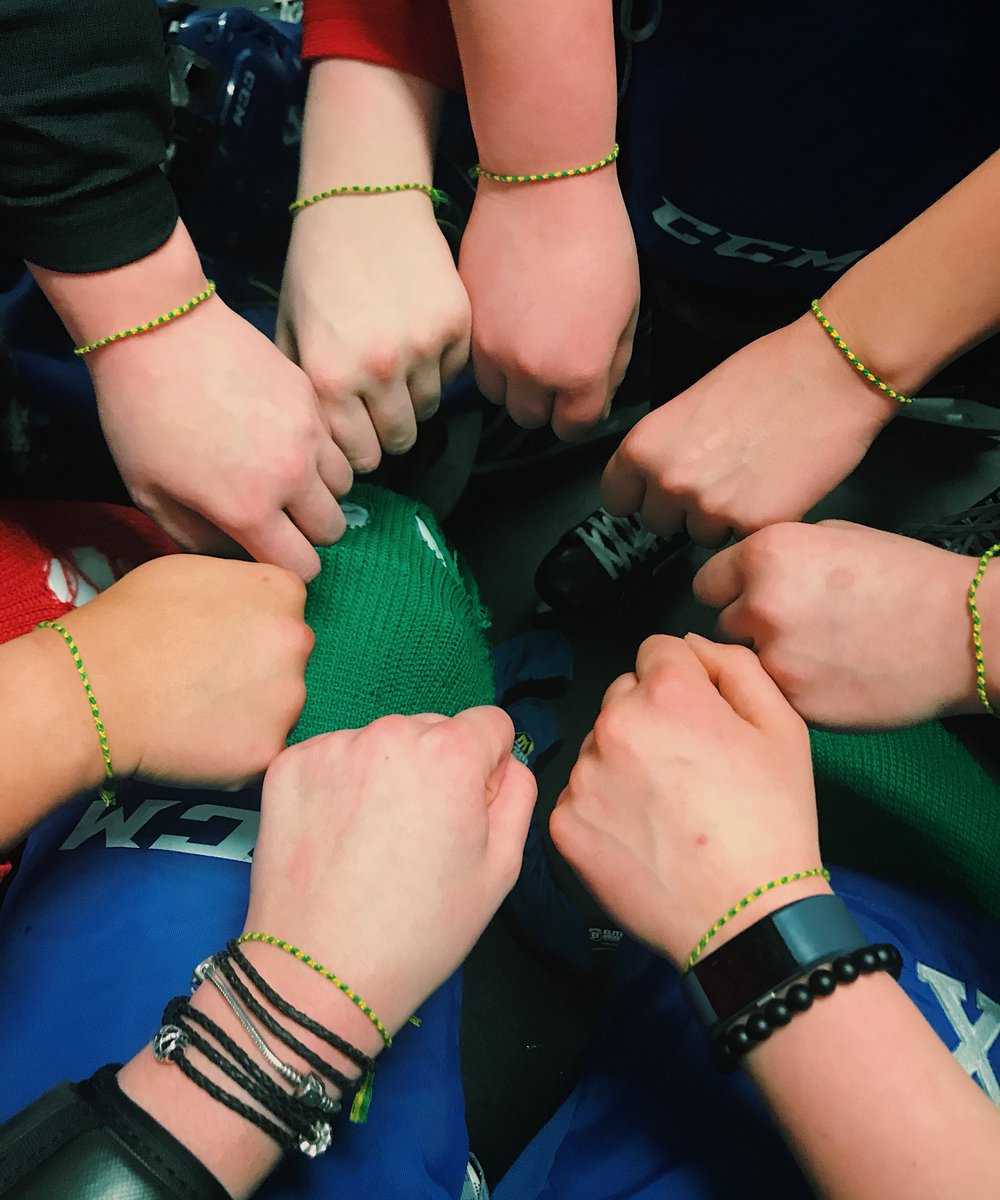 our thoughts and prayers are with the <a href="/HumboldtBroncos/">Humboldt Broncos</a> and anyone who was affected by this tragedy. to the men recovering-may u heal, grow stronger and pursue your dreams. to the men who passed-may u rest in peace and continue to play the game u love in heaven💚💛 #HumboldtStrong