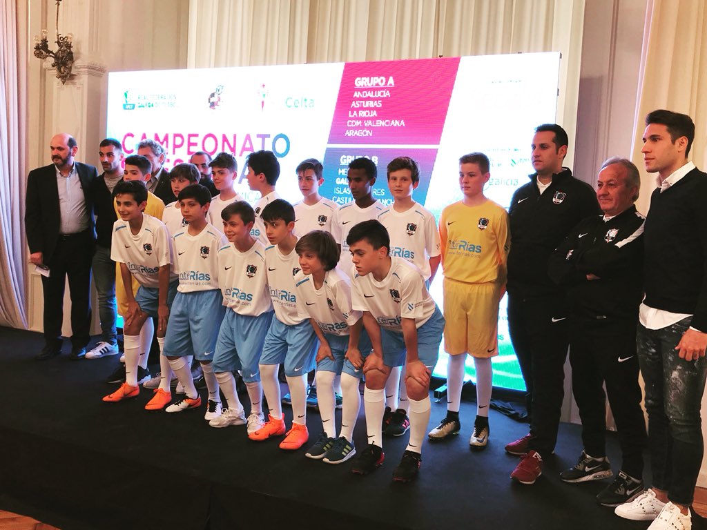 Hoxe presentamos o Campionato de España Sub12 da man do <a href="/RCCelta/">Celta</a> na súa excepcional nova sede.
Con presenza de Carlos Mouriño, Hugo Mallo e Jonny e tamén a nosa selección.