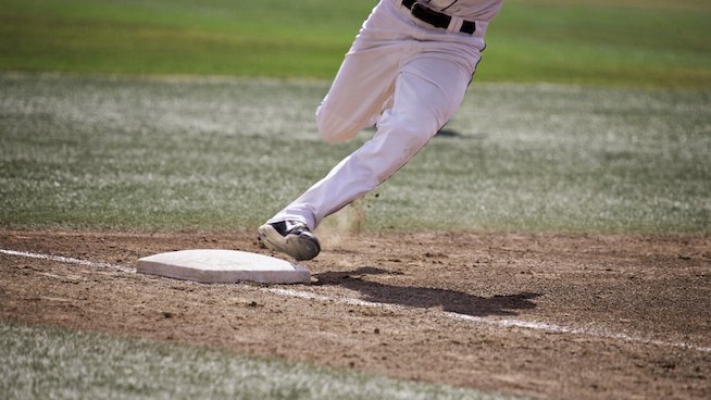 ProBatterSports's tweet photo. Basic Base Running Instructions
Read Here: https://t.co/EMDoOlV7qq

#ProBatterSports #Milford #SportingGoodStore #ProfessionalPitchingMachines #BaseballTraining #SoftballTraining #CricketBowling #SportsEquipment https://t.co/tbglF39fLn