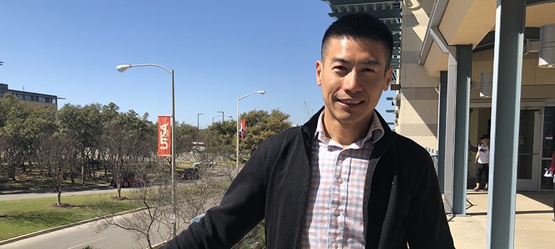 UTSA's tweet photo. Congratulations to #UTSA prof Guan Saw, who’s received a grant from @AERA_EdResearch to continue his research on STEM education for women, minorities, first-generation college students and students with disabilities. Read more: https://t.co/PaXbOuvTg3 #UTSA #Research @UTSACOEHD https://t.co/7wNHzV5DlC
