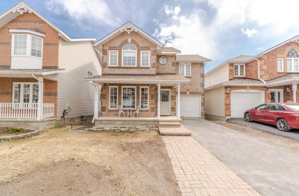 PremierRealtyBr's tweet photo. Greenwood Park's newest listing! 
105 DALGLEISH AVE - $349,900 - MLS K18001750 https://t.co/a8FO387YT3