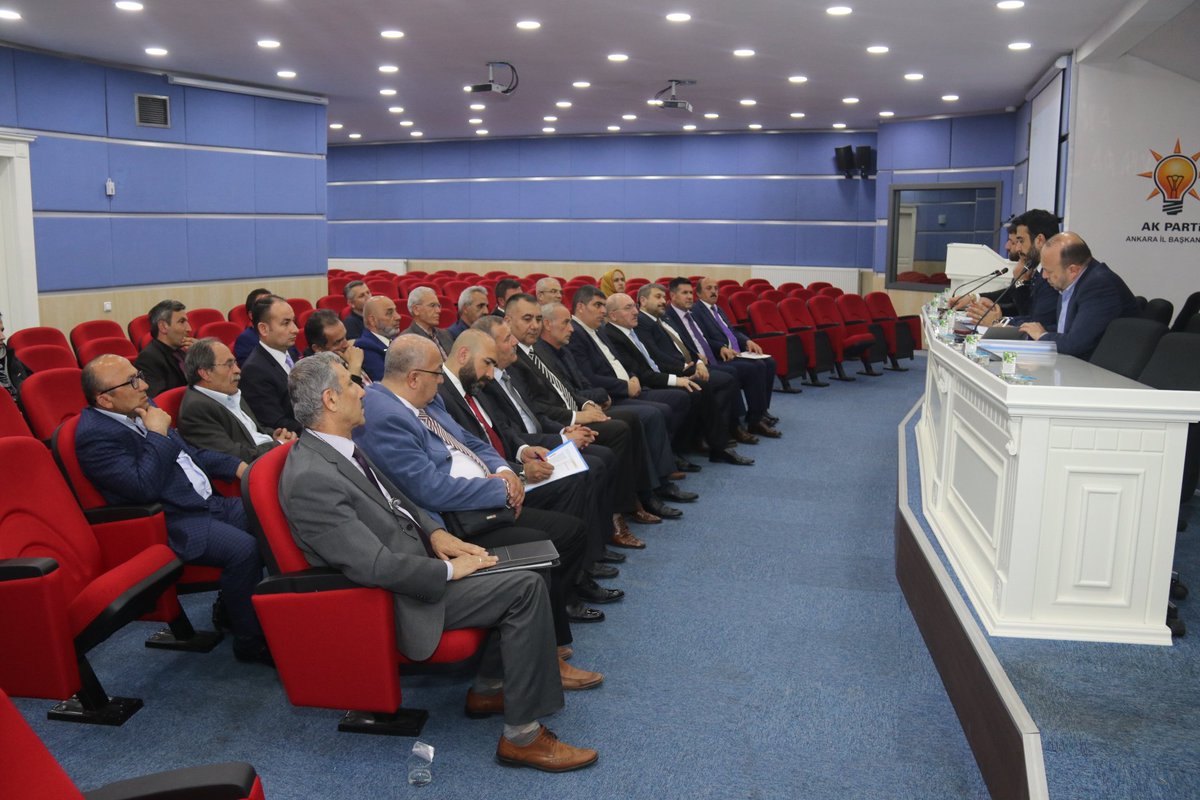 AkpartiAnkara's tweet photo. Teşkilat birim başkanlığımız Etimesgut İlçemiz mahalle başkanları ile İl Başkanlığımızda toplantılarını gerçekleştirdi.
#AkpartiAnkara https://t.co/9cPlySnu76