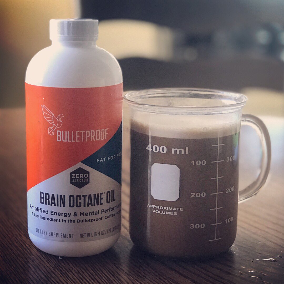 cmcches's tweet image. Since it’s my day off and I had time I managed to use my Brain Octane Oil to make myself a bulletproof eggs benny brekky with upgraded hollandaise (recipe in thread) in addition to my normal bulletproof coffee! I feel aliiiiiiive @bpnutrition #fatforfuel
