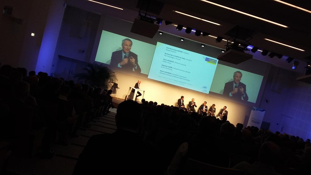 E2CCHARENTEPOITOU tweet media