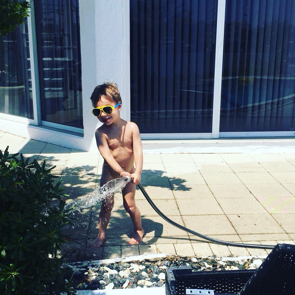nikkiyaffab's tweet photo. #miami https://t.co/jt4WAsKMnF