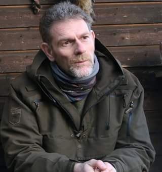 Wild_Kamperen's tweet image. VERMIST: Jos Brech - #FindJos
Sinds februari is bushcrafter Jos Brech vermist. Hij zou vanuit de Vogezen richting Duitsland hiken, maar is nooit op bestemming aangekomen. #AUBdelen wild-kamperen.nl/uncategorized/…