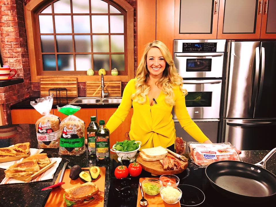DeliciousBuzz's tweet photo. MEMO: It’s National Grilled Cheese Day! 🥪+🧀=🤸🏽♂️
Don’t be basic: try @Whitney_Bond's fig & jalapeño grilled cheese.
Recipe here: https://t.co/VvqBXxP5ZG
📸: Whitney sharing her cheese wisdom on @GoodDaySac this am!
#nationalgrilledcheeseday #wbeats #sacramento #tv #pr https://t.co/yuVx3oAKC7