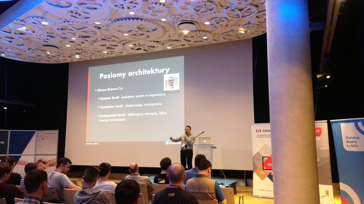 malarzm's tweet photo. .@Czujnik81 gracefully went from teenager se... problems to software architecture \o/ #CodeteCon https://t.co/2bOCFATYYA