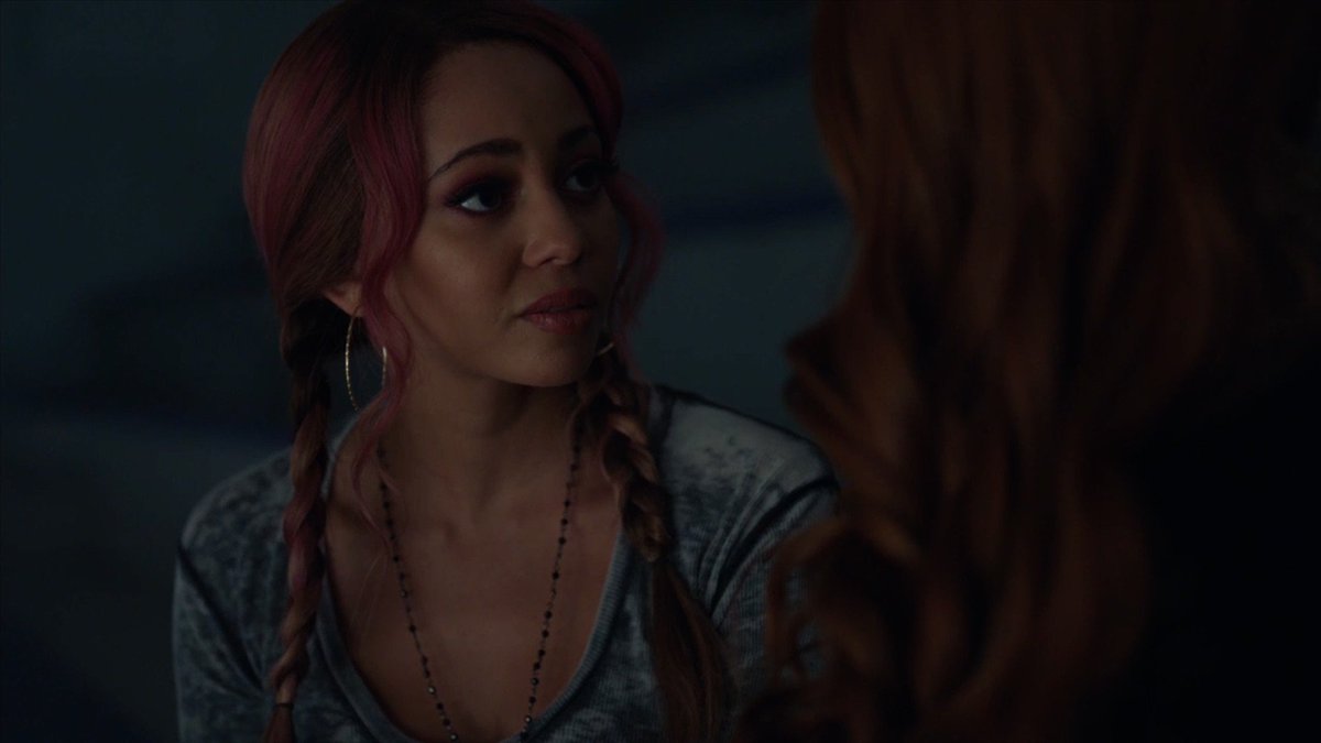 WriterRAS's tweet photo. #Choni ascends in the #Carrie episode of #Riverdale in SIX DAYS!!!!!! https://t.co/yMRSLNzPdj