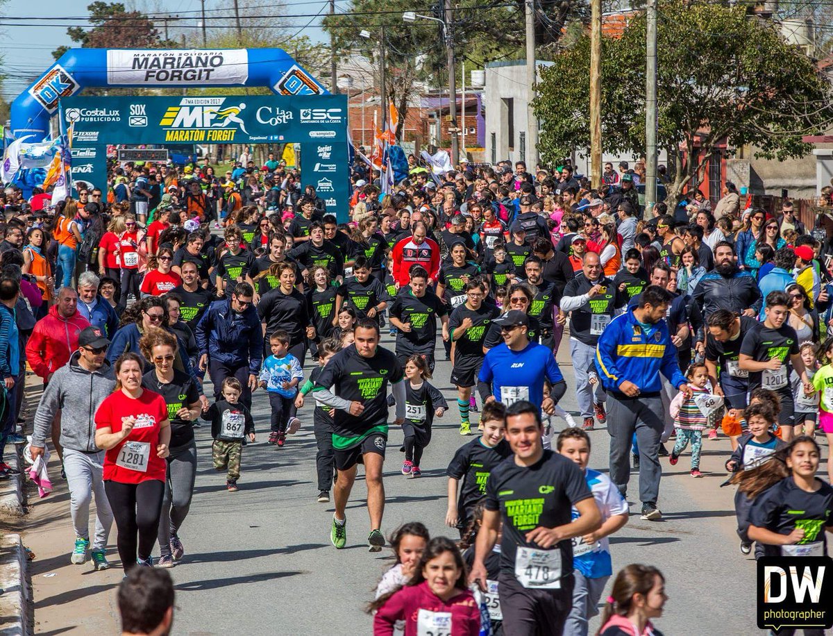 MaratonForgit's tweet image. Solo adelantaremos que en este 2018 en el 1K Kids 🏃 #OHXIndumentaria seremos multitud 😍.
Así que, a preparar a los peques, que este año se viene con todo #MaratonForgit 2018.
Los esperamos en Mar de Ajo !!!
PH 📷 @DiegoWinitzky 👍😃.
@MuniLaCosta @RunFunNet @RadioNoticiasTT
