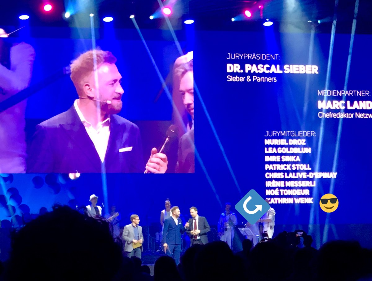_katsom_'s tweet photo. Best of swiss web #BOSW18 hööi #marcofritsche #workhard #juryjob https://t.co/8wlGzitleX