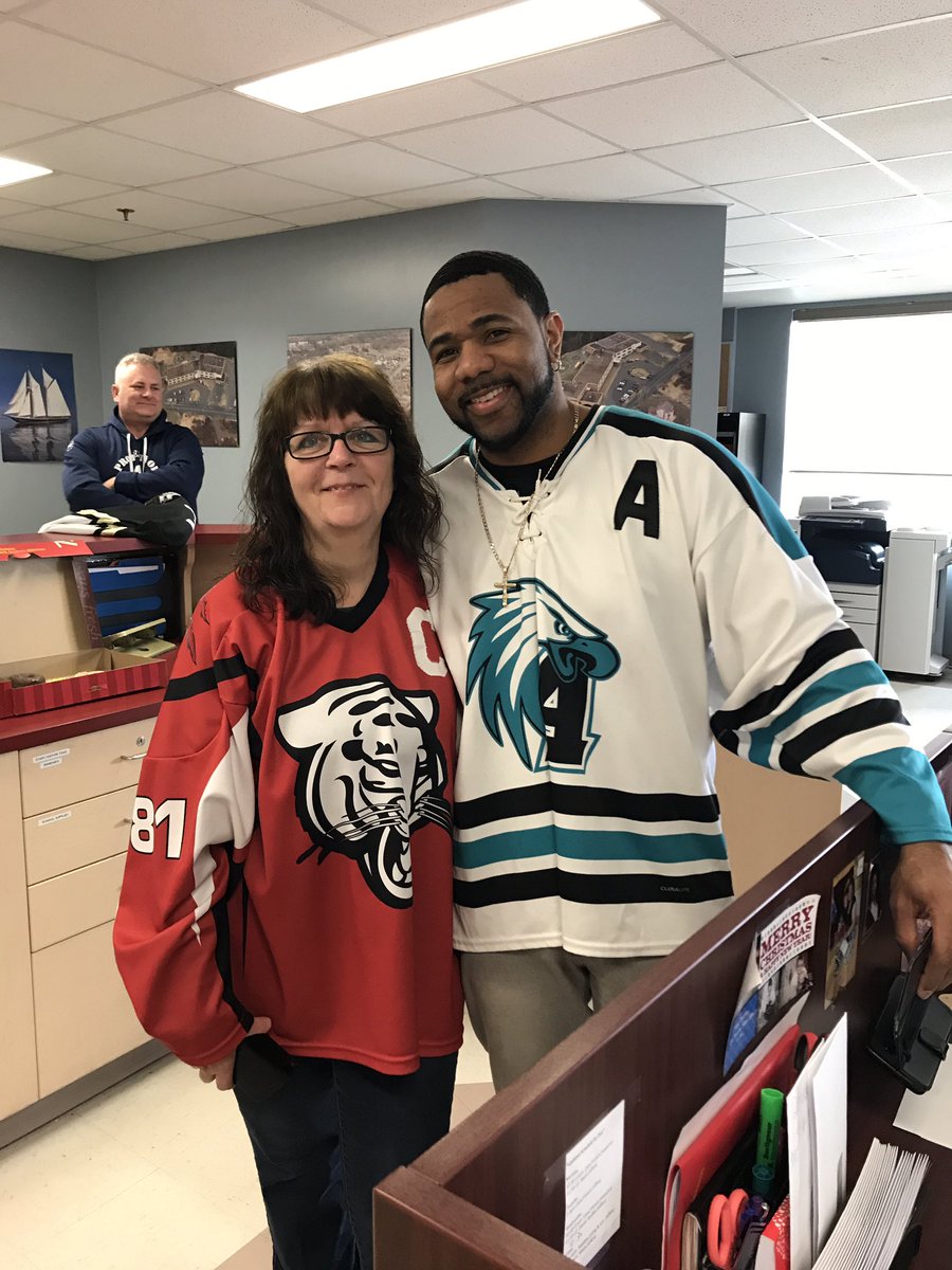 Lots of support for the Humboldt Broncos today at Graham Creighton ! #humboldtsrong <a href="/globalhalifax/">Global Halifax</a>