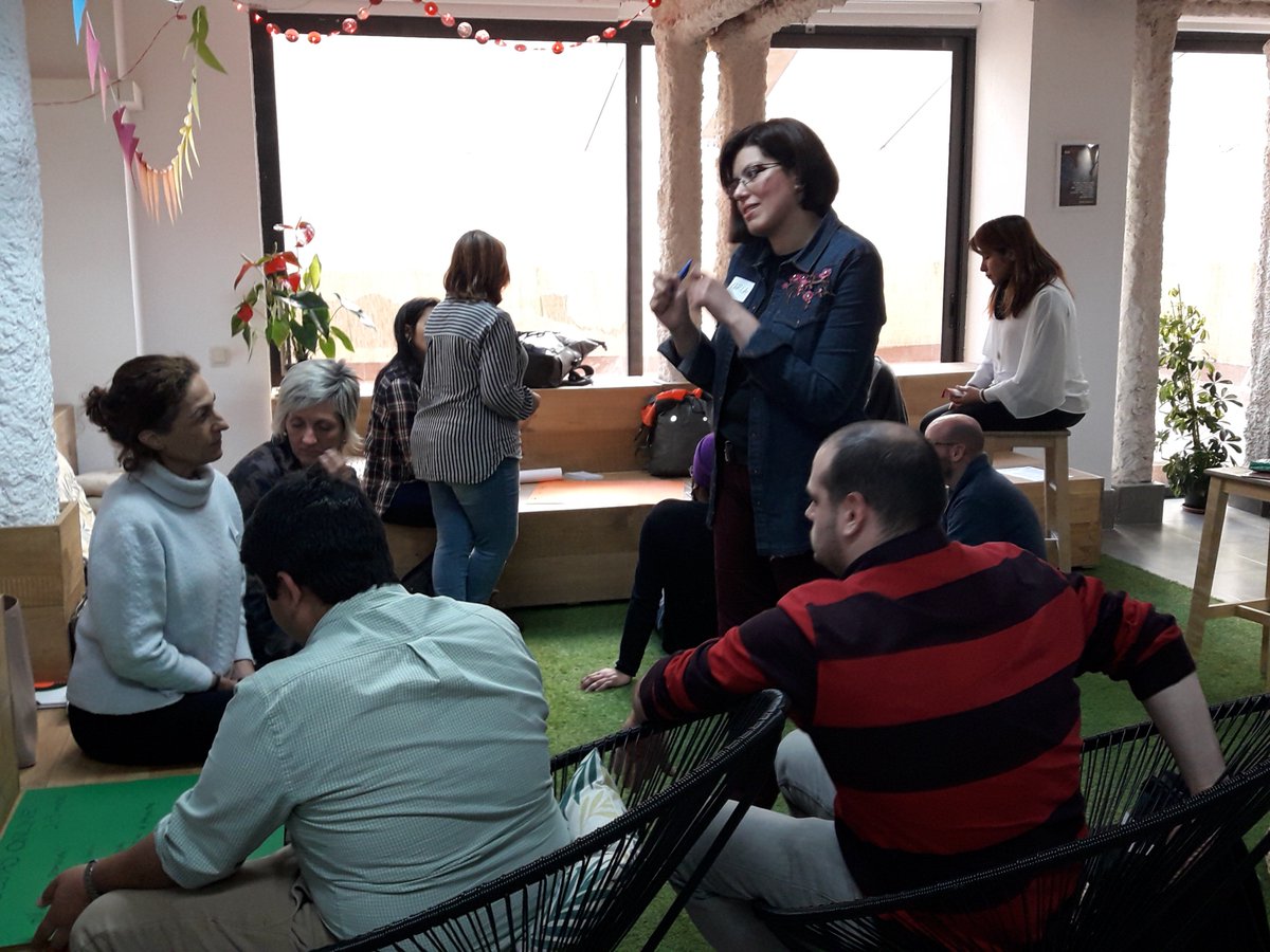 lazzum's tweet photo. Queríamos hacer un #Sprint y corrimos una maratón. Hay #energía que impulsa y eso ocurre cuando juntas a los emprendedorxs de la #comunidadLazzum. Ayer 1er encuentro abierto con los emprendedorxs de @uptclub, colaborador de la #redLazzum.😊¡Gracias por venir! sois impulso💜 https://t.co/I4Z9pc3K9i