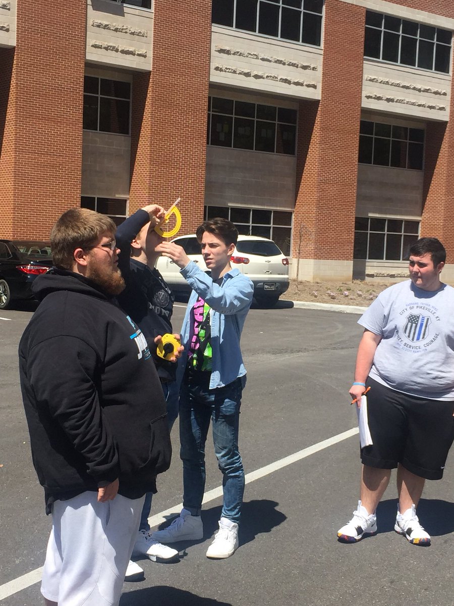 FCHSmathHalbert's tweet photo. It’s a beautiful day for Trig!  #mathisfun https://t.co/yKkpjuVkzt