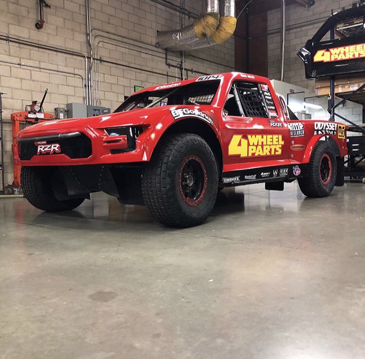 GregAdlerMotors's tweet image. We’re headed to Chandler, AZ to kickoff the season opener of @LOORRS at Wild Horse Pass Motorsports Park. It’s a new year and our #10 @4WheelParts #Pro4 is ready for battle with a fresh new look. #team4wheelparts #thisisshortcourse #offroadracing #900hp
