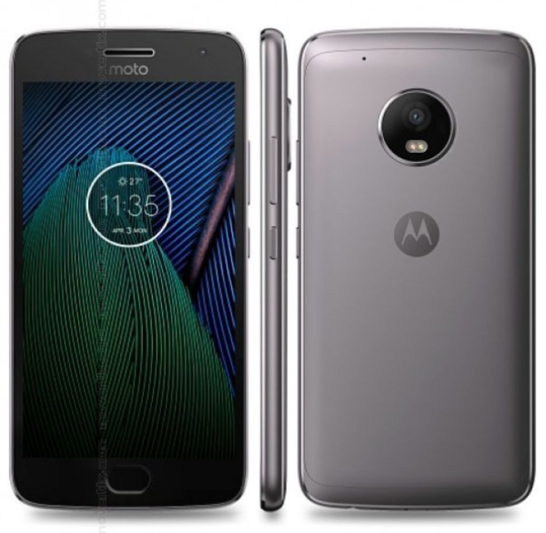 🎁¡ Buenas tardes Panteras ! 🎁

¡Sorteamos para todos vosotros un magnífico Motorola Moto g5 Plus 📱para todos los q queráis renovar smartphone 😋¡

Yo quiero jugar clash royale en un móvil a estrenar ¿y tu?

Requisitos:
-Dar Rt🔃 &amp; MG❤️ a este tweet
-Follow a @darkalliancesq
