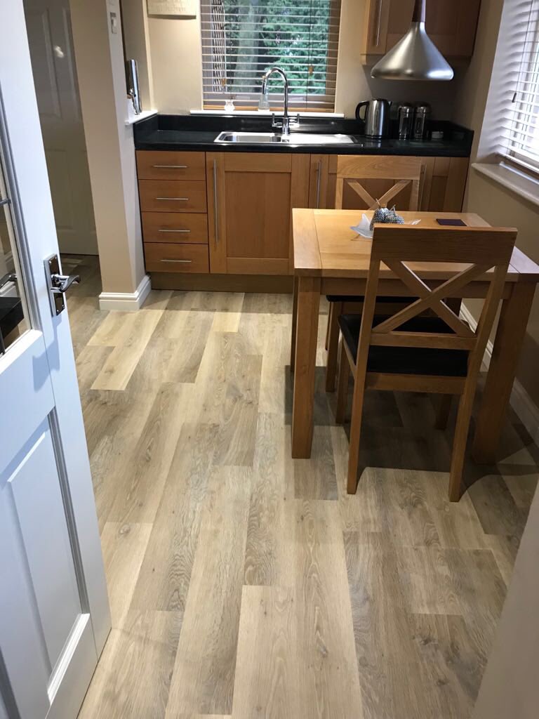 Kitchen In Bartley Green looks fabulous with  this Karndean Knight tile lime washed oak, go on, treat yourself ! #karndean #flooring #oak #qualityfinish <a href="/KarndeanFloors/">Karndean Designflooring</a>