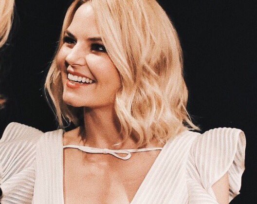 Happy birthday to the lovely & wonderful jennifer morrison  