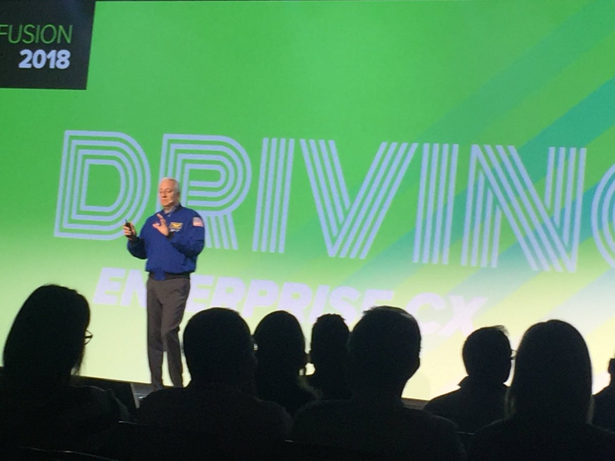 MaritzCX's tweet photo. Keynote Michael Massimino, former NASA astronaut & the first person to tweet from space, taking center stage at #CXFusion talking about never giving up! “You fail and succeed as a team!” https://t.co/cdnTr3QUu0 https://t.co/BRryTRE7m8