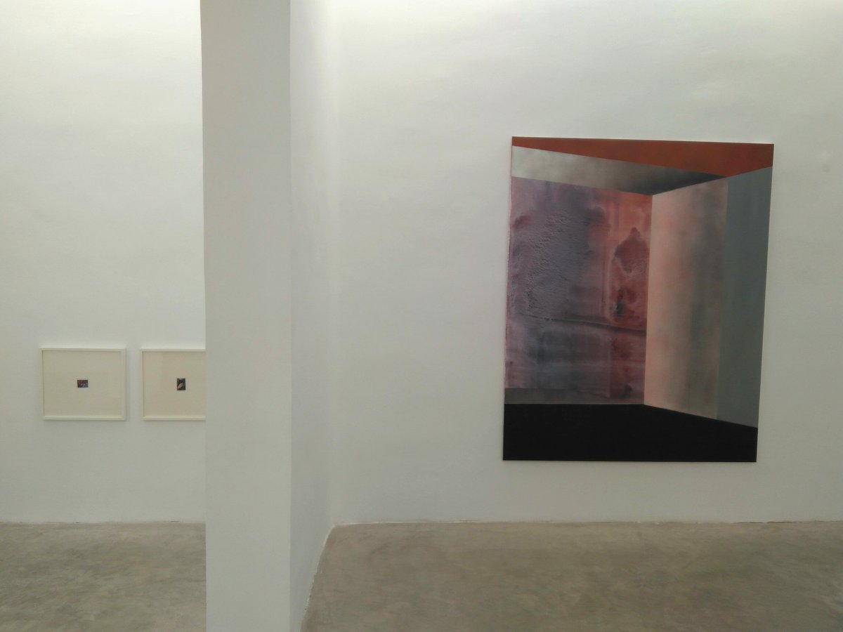 galeriasilvest3's tweet photo. Espacios y escalas en "we had the experience but missed the meaning", #exposicion #comisariada por Sérgio Fazenda Rodrigues con obra de Luísa Jacinto.

#portugueseart #luísajacinto #painting #contemporaryart #insideout #allIwant https://t.co/kev5JIDQfE