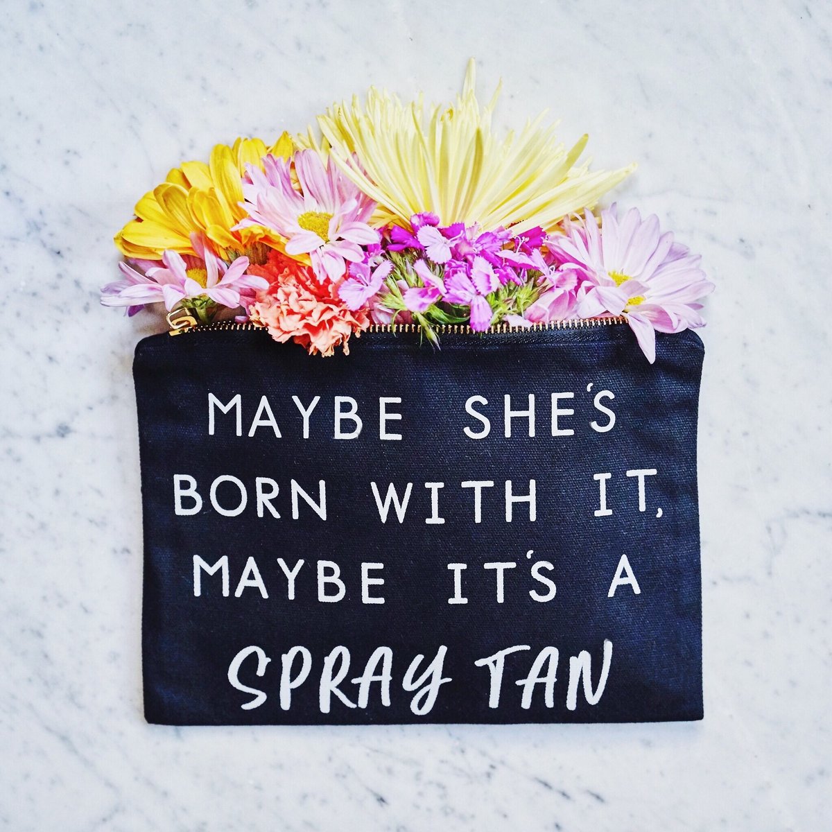 OnTheGoGlow's tweet photo. Serving up bronzed skin &amp; extra doses of confidence since 2012! We’re celebrating all of our beautiful clients with some fun new pouches we designed with you in mind! Stay tuned for a fun giveaway ♥️✨ | #onthegoglow https://t.co/wqGtLjqWIc