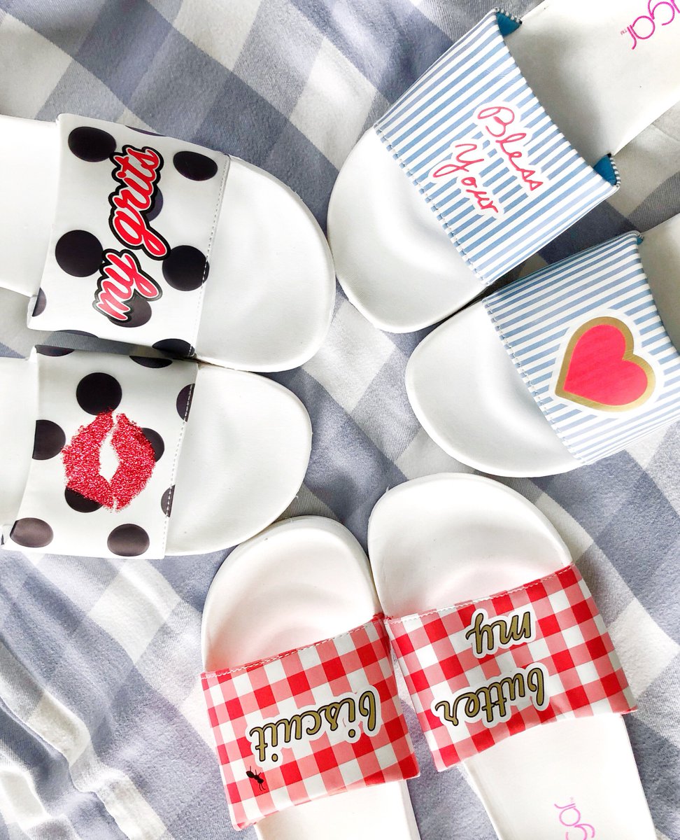 ShopSugarBrand's tweet image. Already gearing up for #pool time and these cute slides are making us super excited!! #poolslides #summershoes #needavacation